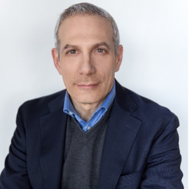 Ian Smith headshot
